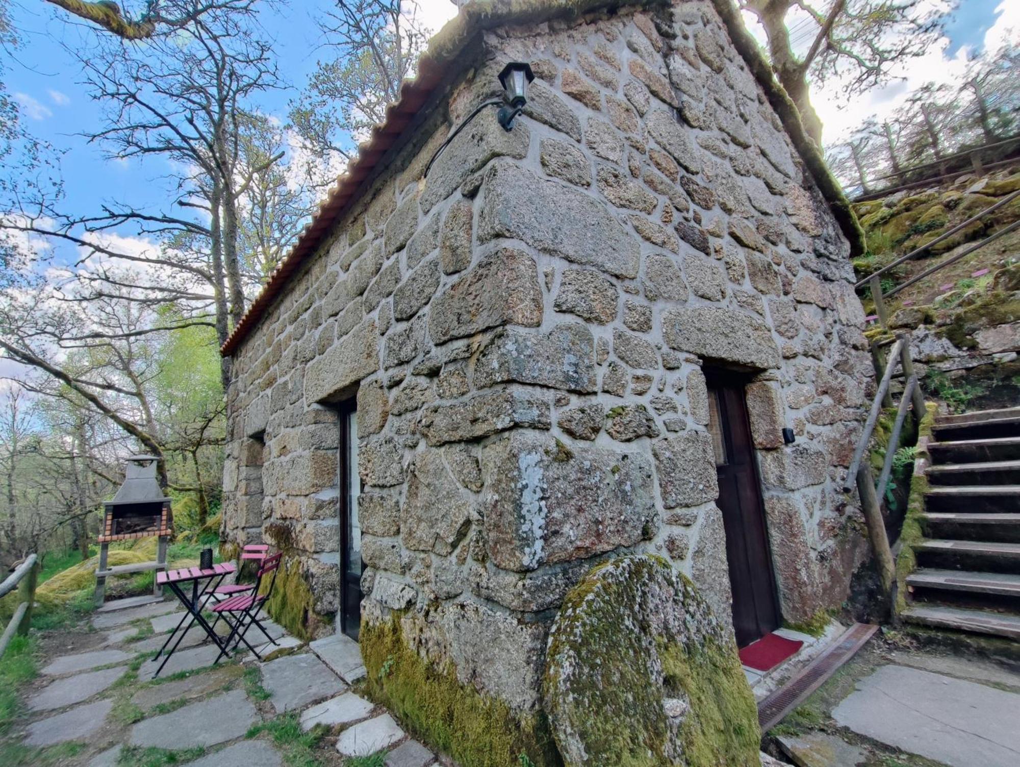 Moinhos Do Poco Verde - Nova Gestao Castro Laboreiro Buitenkant foto